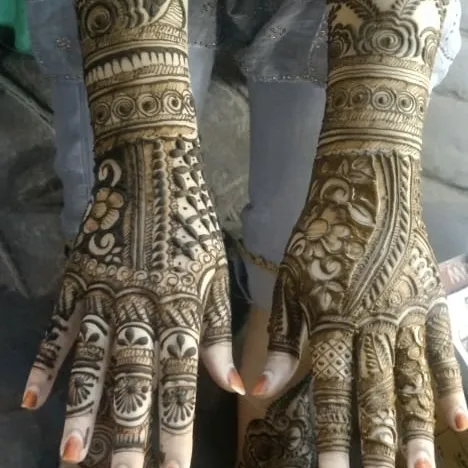 Close-up mehndi pattern detail